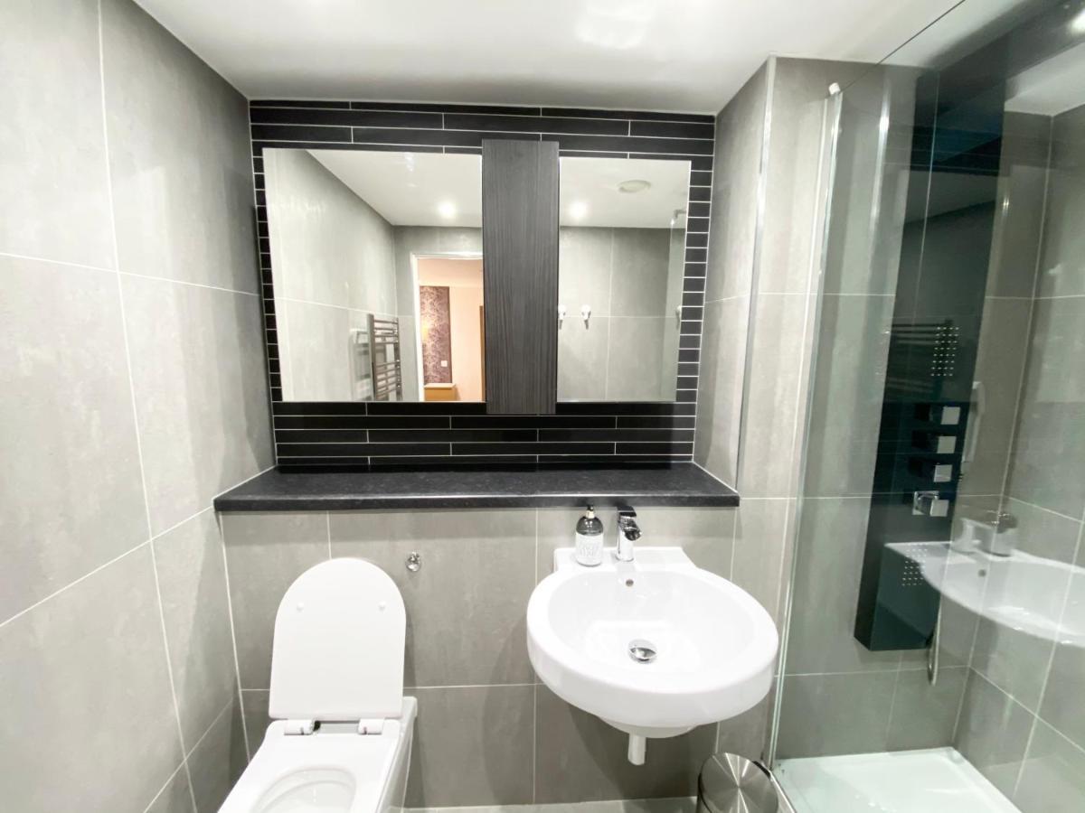 Cosy City Centre Location, Hydro Massage Showe Manchester Exteriör bild